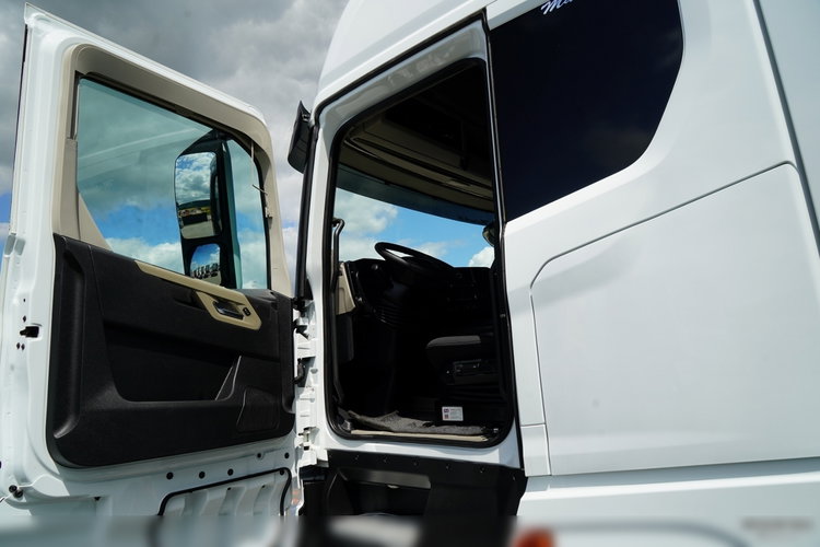 Ford F-MAX 500 / KLIMA POSTOJOWA / EURO 6 zdjęcie 22