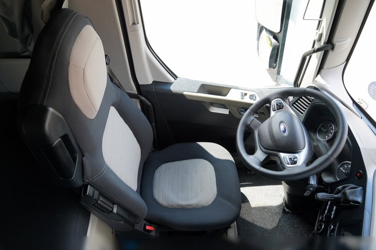 Ford F-MAX 500 / KLIMA POSTOJOWA / EURO 6 zdjęcie 27