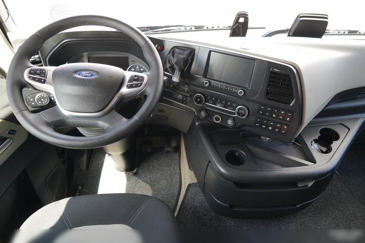 Ford F-MAX 500 / KLIMA POSTOJOWA / EURO 6 zdjęcie 29