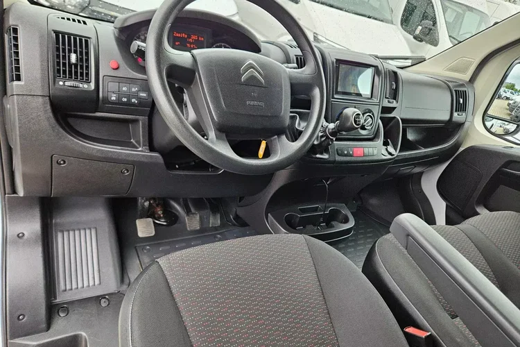 Citroen Jumper Kontener 8 ePAL 89900zł NETTO 2.2HDi/140KM zdjęcie 20