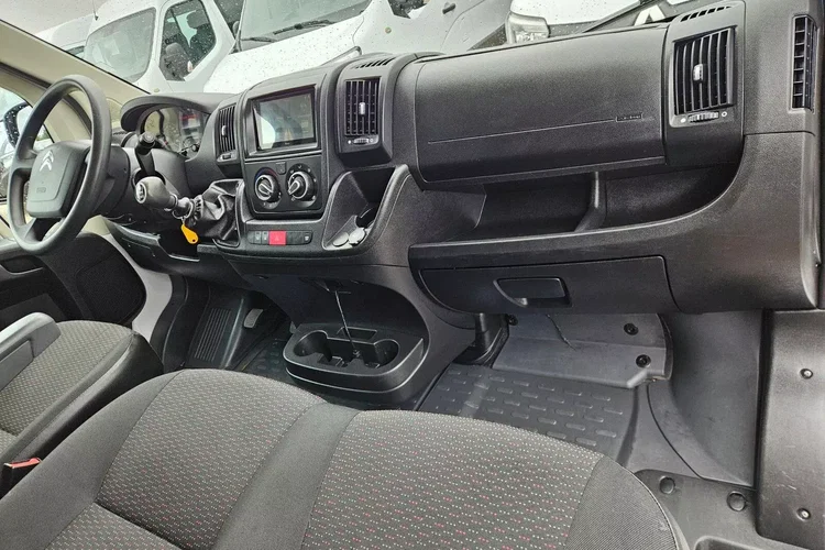 Citroen Jumper Kontener 8 ePAL 89900zł NETTO 2.2HDi/140KM zdjęcie 27