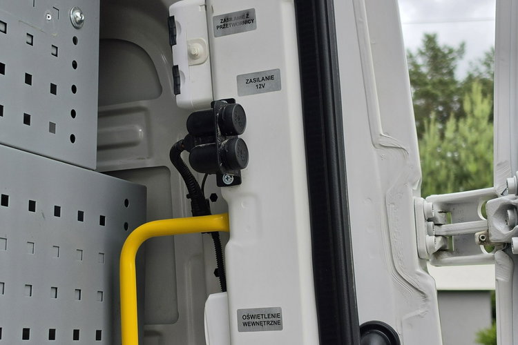 Volkswagen Crafter 2.0 TDi 140KM 4MOTION 4x4 / Zabudowa warsztatowa serwisowa / Salon PL zdjęcie 12
