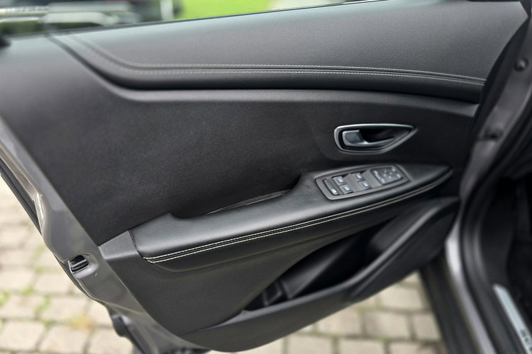 Renault Scenic Bezwypadkowy, bogate wyposażenie zdjęcie 18