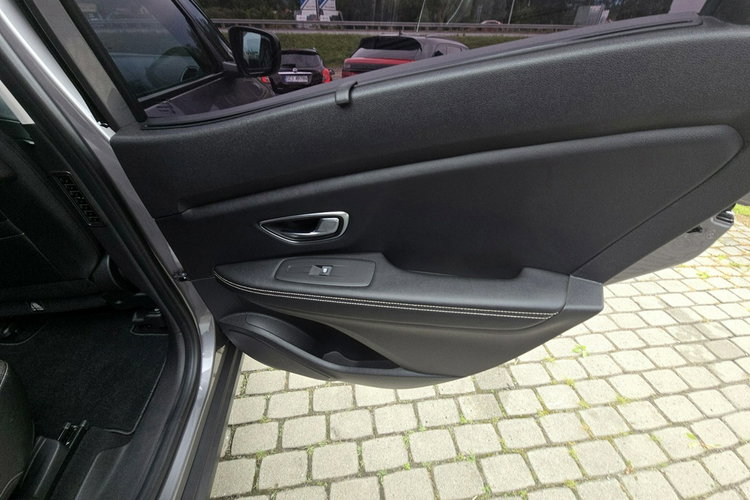Renault Scenic Bezwypadkowy, bogate wyposażenie zdjęcie 22