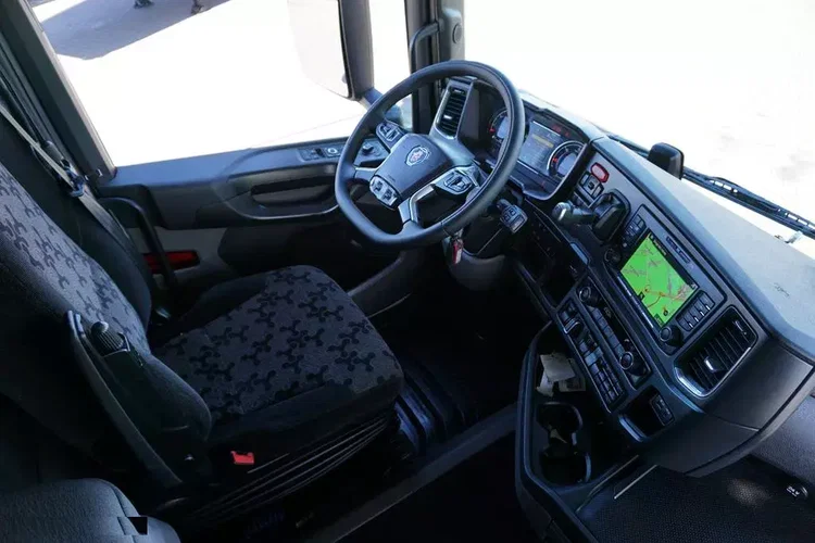 Scania / R 450 / ACC / E 6 / RETARDER / BDF + WINDA / 7.15 M , 7.45 M zdjęcie 13