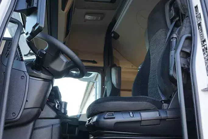 Mercedes ACTROS / 1851 / E 6 / MP 5 / ACC / MEGA / LOW DECK / RETARDER / BIG SPACE zdjęcie 7
