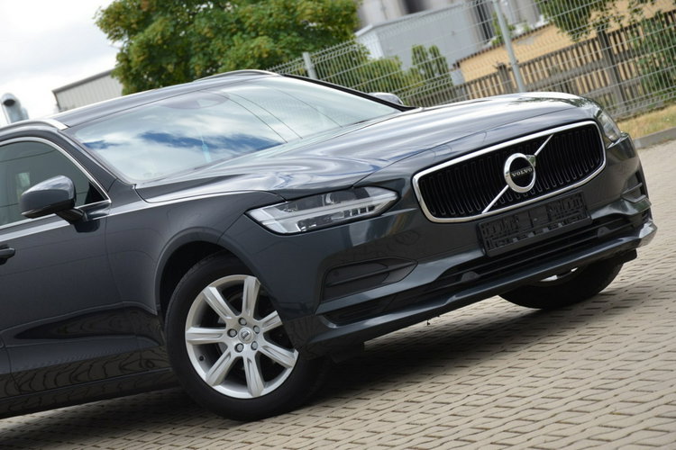 Volvo V90 SUPER STAN 2.0D3 150KM Serwis Skóra Navi Radar el.klapa As.pasa zdjęcie 17