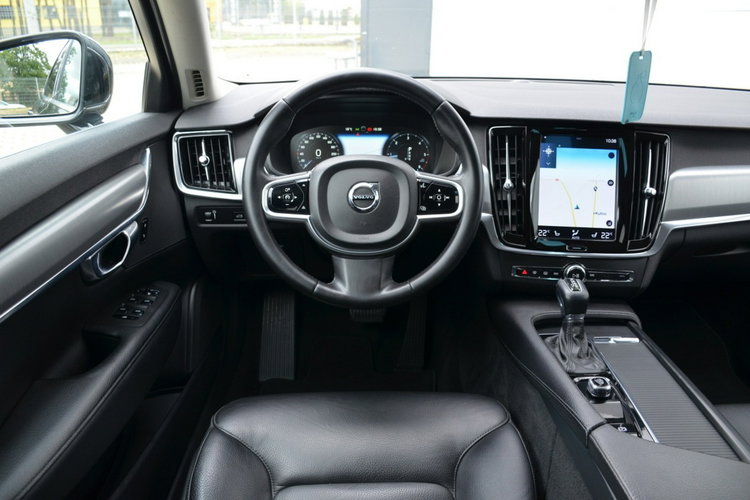 Volvo V90 SUPER STAN 2.0D3 150KM Serwis Skóra Navi Radar el.klapa As.pasa zdjęcie 27