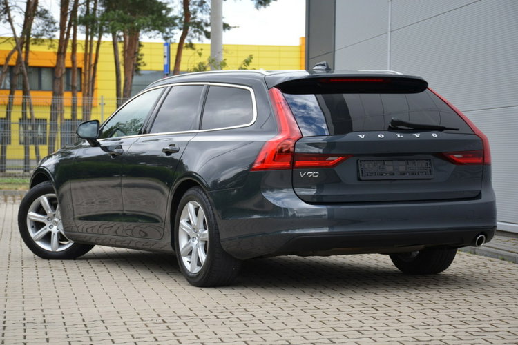 Volvo V90 SUPER STAN 2.0D3 150KM Serwis Skóra Navi Radar el.klapa As.pasa zdjęcie 6