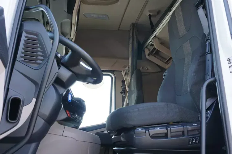 DAF / XG / 480 / ACC / EURO 6 / I - COOL zdjęcie 8