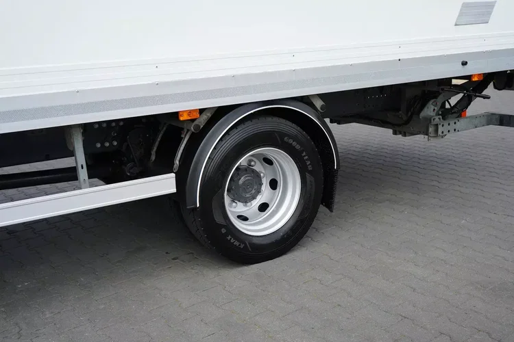 Renault / D 16 / 280 / ACC / EURO 6 / KONTENER + WINDA / ŁAD. 9095 KG / 18 PALET zdjęcie 24