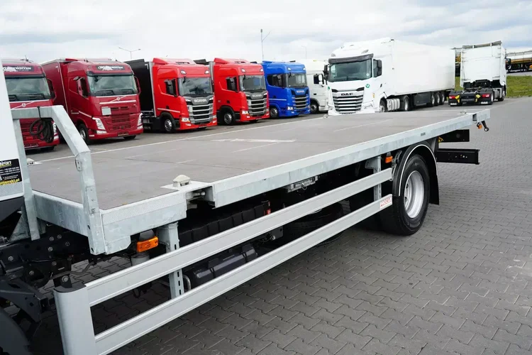 Renault / D 16 / 240 / ACC / E 6 / PLATFORMA / ŁAD. 10 060 KG zdjęcie 27