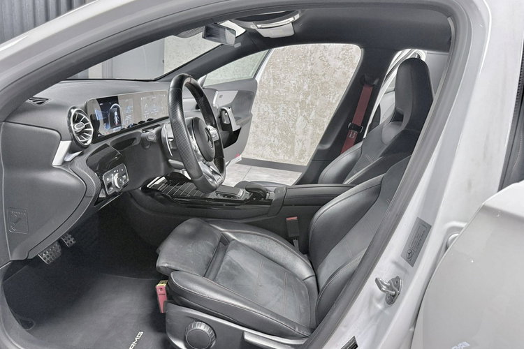 Mercedes A 35 AMG A35 AMG TURBO 306KM 4Mat Burmester Alcantara BLack Edition Performance zdjęcie 26