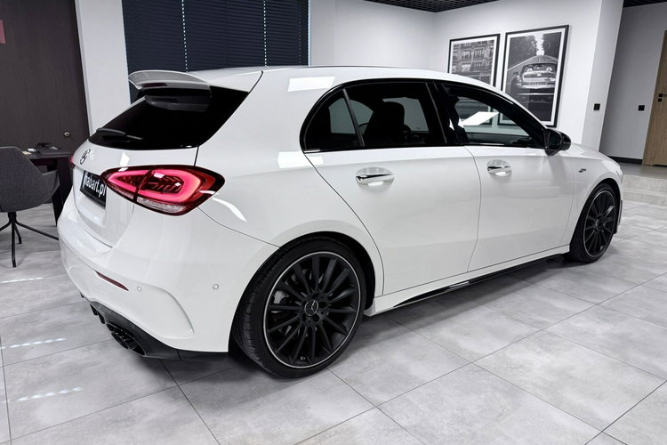Mercedes A 35 AMG A35 AMG TURBO 306KM 4Mat Burmester Alcantara BLack Edition Performance zdjęcie 6