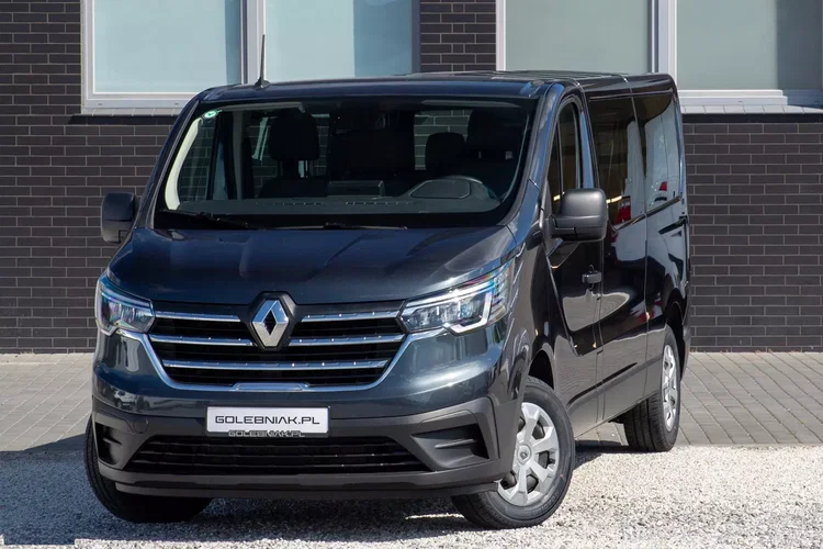 Renault trafic zdjęcie 2