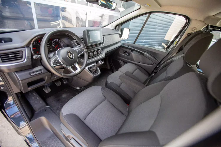 Renault trafic zdjęcie 5