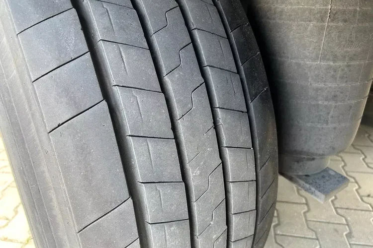 ThermoKing SLXi300; DOST; Uchwyty promowe, Paleciara zdjęcie 18