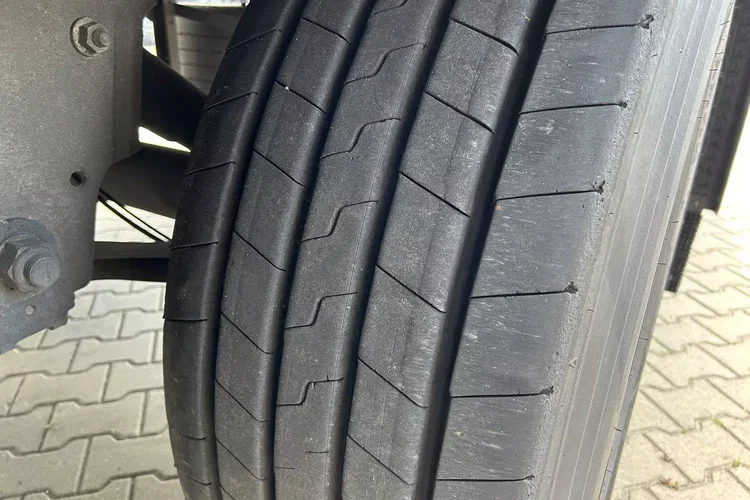 ThermoKing SLXi300; DOST; Uchwyty promowe, Paleciara zdjęcie 19