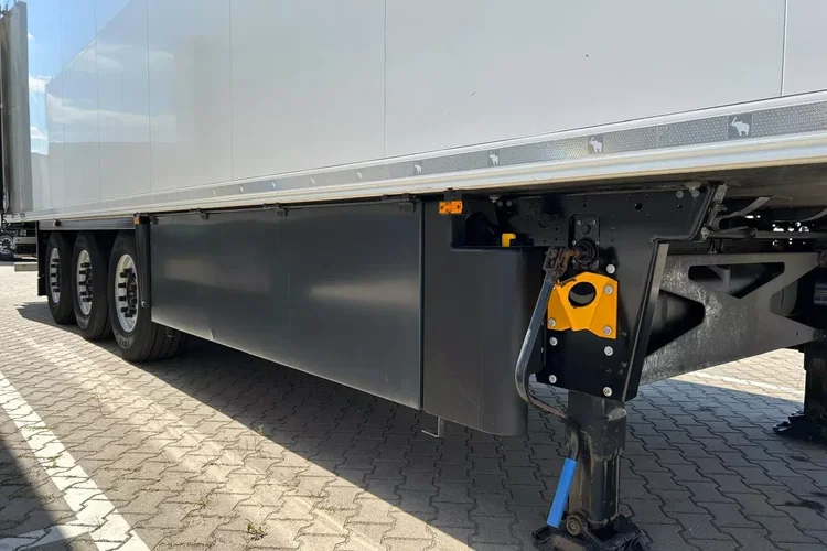 ThermoKing SLXi300; DOST; Uchwyty promowe, Paleciara zdjęcie 9