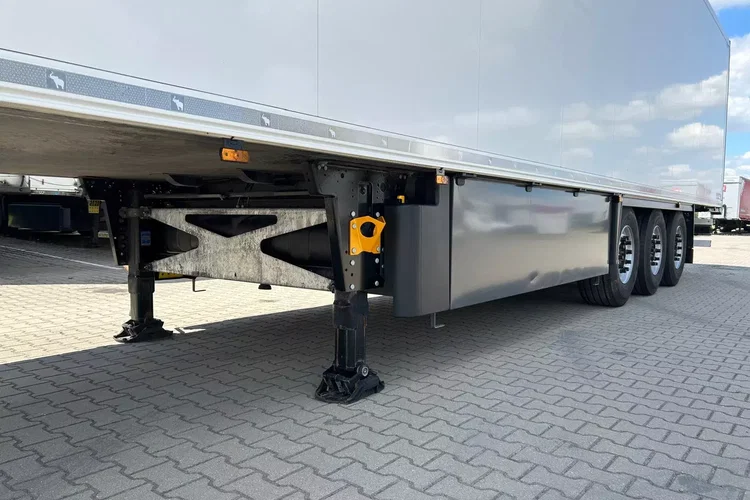 ThermoKing SLXi300; DOST; Uchwyty promowe, Paleciara zdjęcie 2