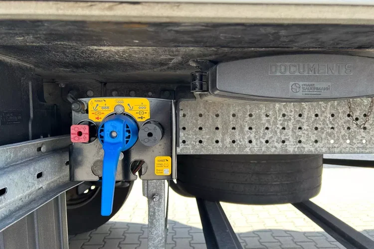 ThermoKing SLXi300; DOST; Uchwyty promowe, Paleciara zdjęcie 7
