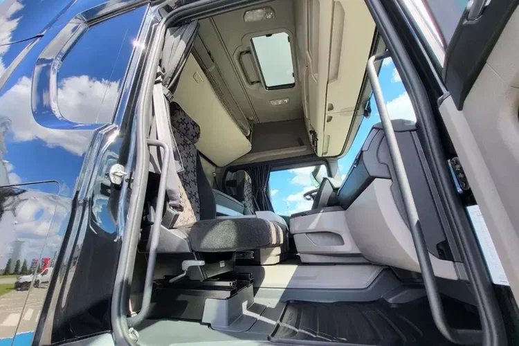 Scania R 450 A4x2EB Mega zdjęcie 11