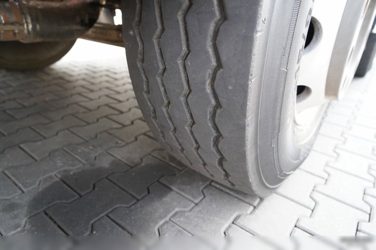 Iveco S-WAY 420 / 8X4 / BETONOMIESZARKA 9 M3 / SCHWING STETTER / ALUFELGI / AUTOMAT / EURO 6 zdjęcie 19