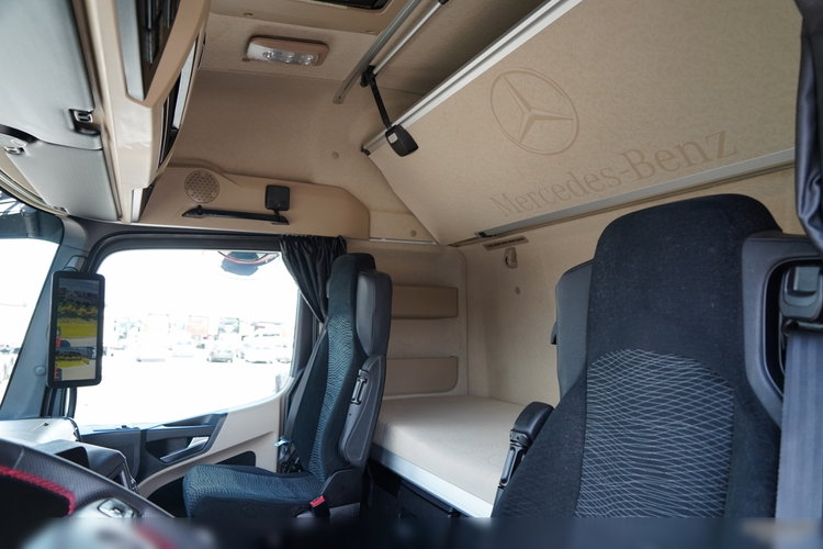 Mercedes ACTROS 1845 / MP5 / BIG SPACE / OPONY 100% / PO KONTRAKCIE SERWISOWYM zdjęcie 25