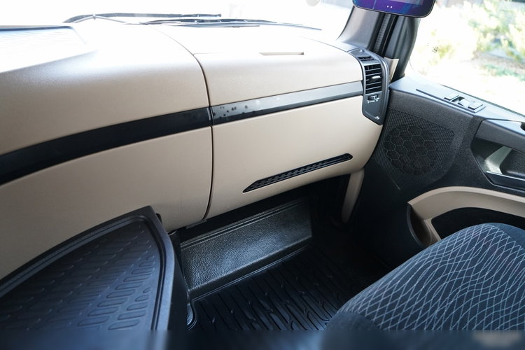 Mercedes ACTROS 1845 / MP5 / BIG SPACE / OPONY 100% / PO KONTRAKCIE SERWISOWYM zdjęcie 32