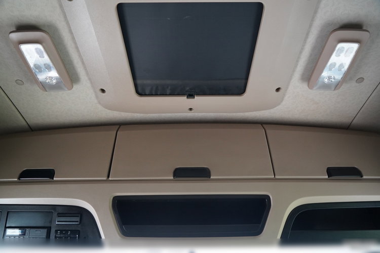 Mercedes ACTROS 1845 / MP5 / BIG SPACE / OPONY 100% / PO KONTRAKCIE SERWISOWYM zdjęcie 34