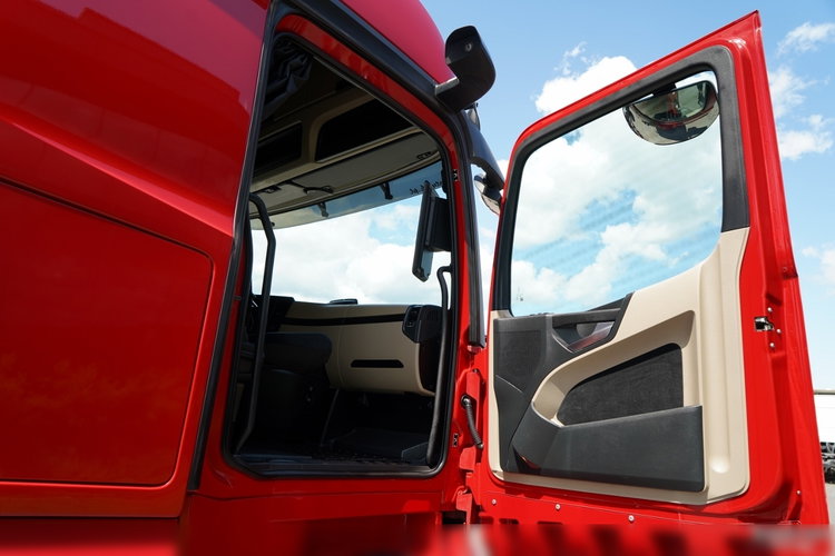 Mercedes ACTROS 1845 / MP5 / BIG SPACE / OPONY 100% / PO KONTRAKCIE SERWISOWYM zdjęcie 38