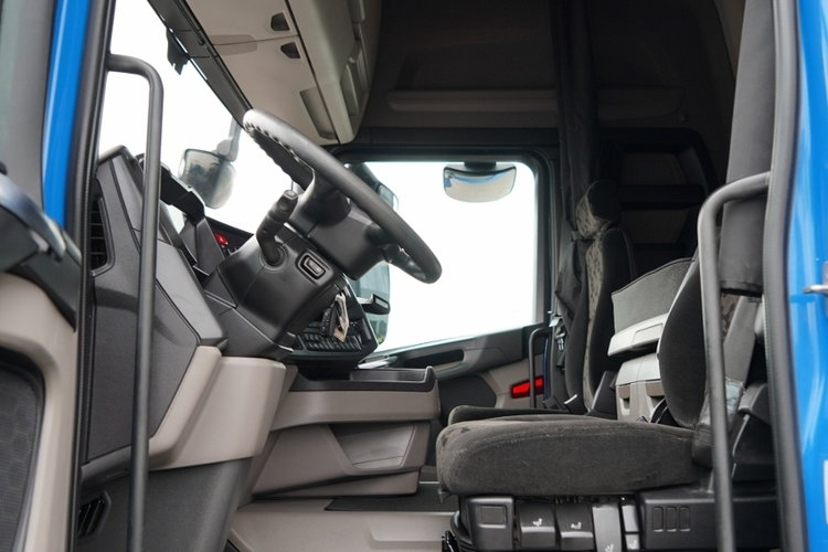 Scania R 450 / HYDRAULIKA / RETARDER / KLIMA POSTOJOWA / ALUFELGI / PO ZŁOTYM KONTRAKCIE SERWISOWYM zdjęcie 23