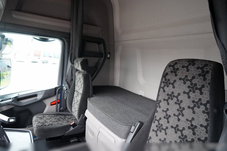 Scania R 450 / HYDRAULIKA / RETARDER / KLIMA POSTOJOWA / ALUFELGI / PO ZŁOTYM KONTRAKCIE SERWISOWYM zdjęcie 25