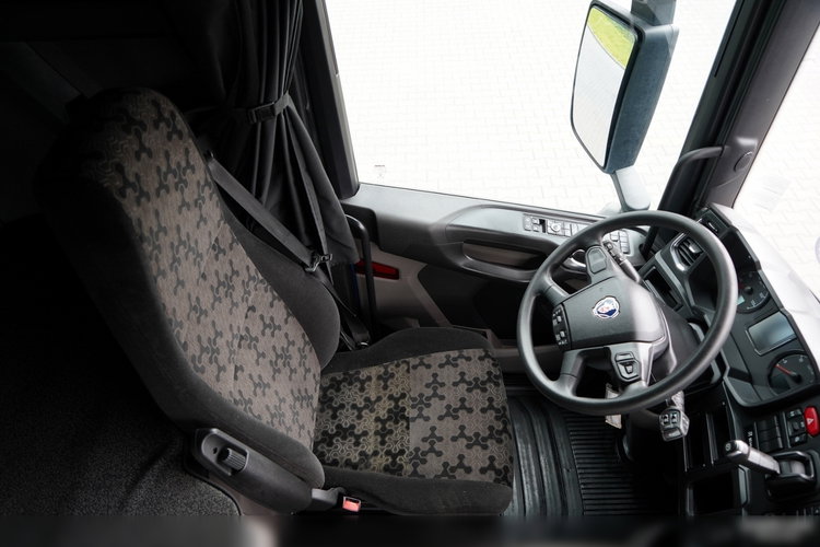 Scania R 450 / HYDRAULIKA / RETARDER / KLIMA POSTOJOWA / ALUFELGI / PO ZŁOTYM KONTRAKCIE SERWISOWYM zdjęcie 27