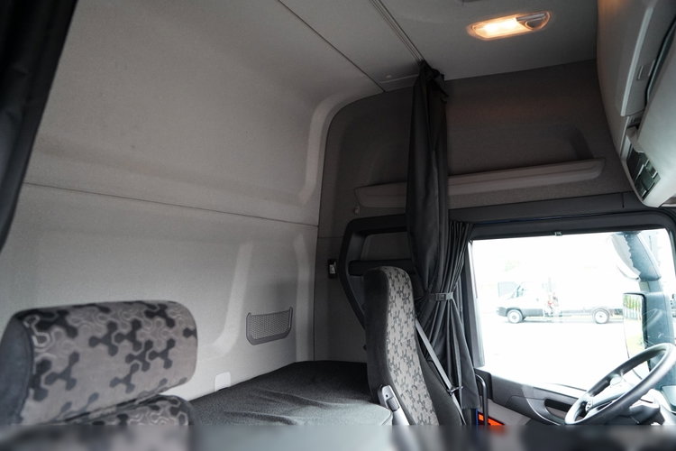 Scania R 450 / HYDRAULIKA / RETARDER / KLIMA POSTOJOWA / ALUFELGI / PO ZŁOTYM KONTRAKCIE SERWISOWYM zdjęcie 35