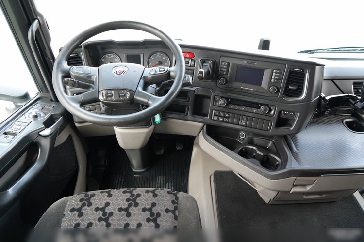Scania R 450 / HYDRAULIKA / RETARDER / KLIMA POSTOJOWA / ALUFELGI / PO ZŁOTYM KONTRAKCIE SERWISOWYM zdjęcie 28