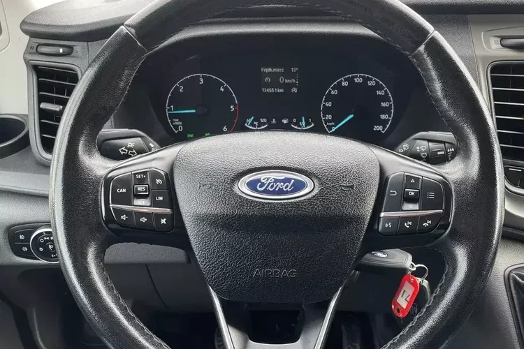 Ford Transit zdjęcie 10