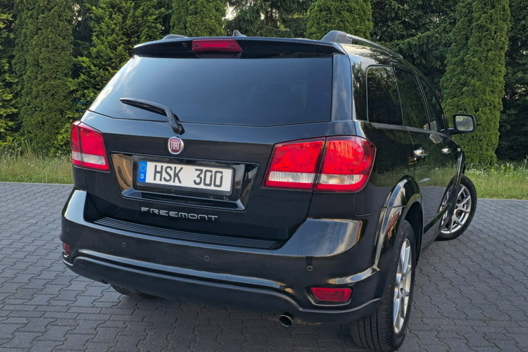 Freemont Fiat Freemont 7 FOTELI, SKÓRY, ALUFELGI, MANUAL, 2 KLUCZE, SERWIS zdjęcie 13