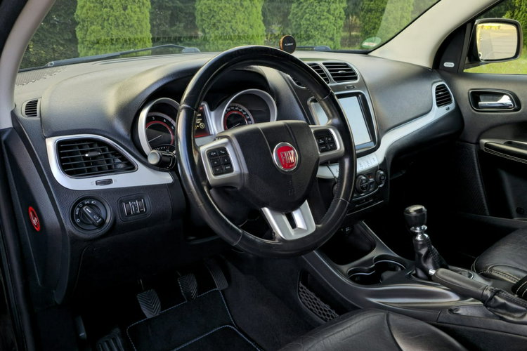 Freemont Fiat Freemont 7 FOTELI, SKÓRY, ALUFELGI, MANUAL, 2 KLUCZE, SERWIS zdjęcie 26