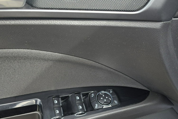 Ford Mondeo 2.0tdci Navi, Kam.Cofania.Asystent Parkowania.Serwis.Ledy.Xenony.Tempom zdjęcie 26