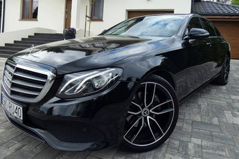 Mercedes E 220 Polski Salon 2-gi właś 4-Matic Kamera LED TOP STAN GWARANCJA Zamiana