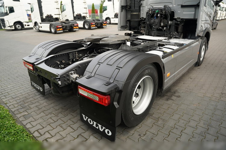 Volvo FH 500 / KLIMA POSTOJOWA / I-SAVE / I-SHIFT / PRZÓD NA PODUSZKACH  / OPONY 100% / zdjęcie 15