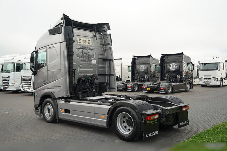Volvo FH 500 / KLIMA POSTOJOWA / I-SAVE / I-SHIFT / PRZÓD NA PODUSZKACH  / OPONY 100% / zdjęcie 7