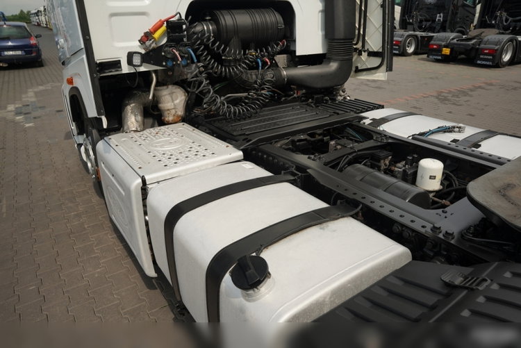 Ford F-MAX 500 / MEGA /  LOW DECK / KLIMA POSTOJOWA / BOGATE WYPOSAŻENIE / EURO 6  zdjęcie 13