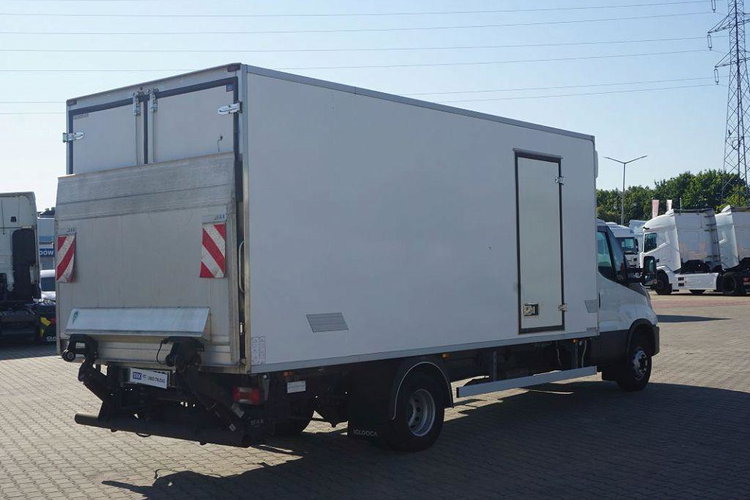 IVECO DAILY 70 C18H zdjęcie 3