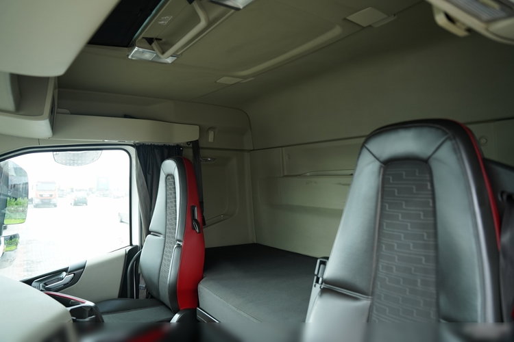 Volvo FH 500 / NISKA KABINA / I-SHIFT / ALUFELGI   zdjęcie 24
