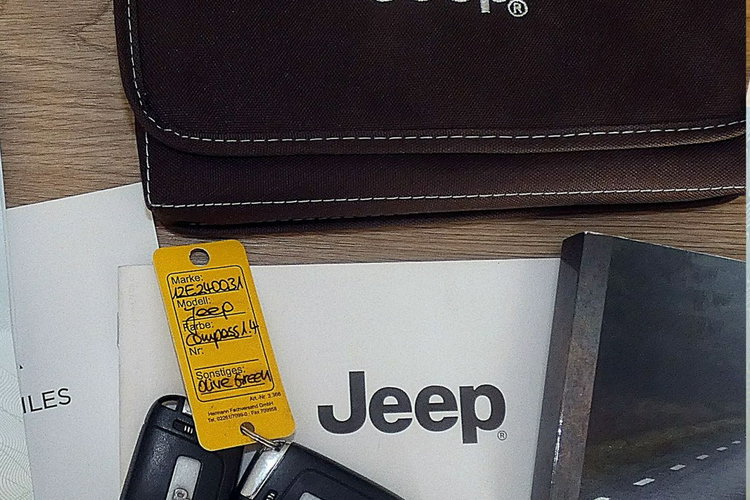 Jeep Compass 95 tyś km 2-GI WŁ Salon PL BENZYNA 2018 Automat LIMITED 4X4 Gwarancja zdjęcie 39