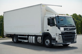 Volvo FM 370 / KONTENER 7.8 M / 4x2 / I-SHIFT / WINDA / EURO 6