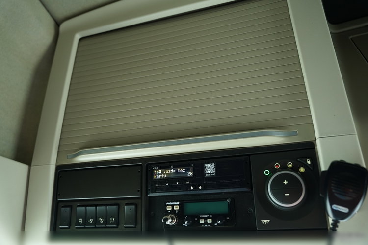 Volvo FH 500 / KLIMA POSTOJOWA   / I-SHIFT / ALUFELGI /  OPONY 100%  zdjęcie 34