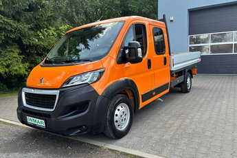 Peugeot Boxer 2022 2.2 165KM 7osobowy Brygadówka Skrzynia Klimatyzacja 3.40mpaka